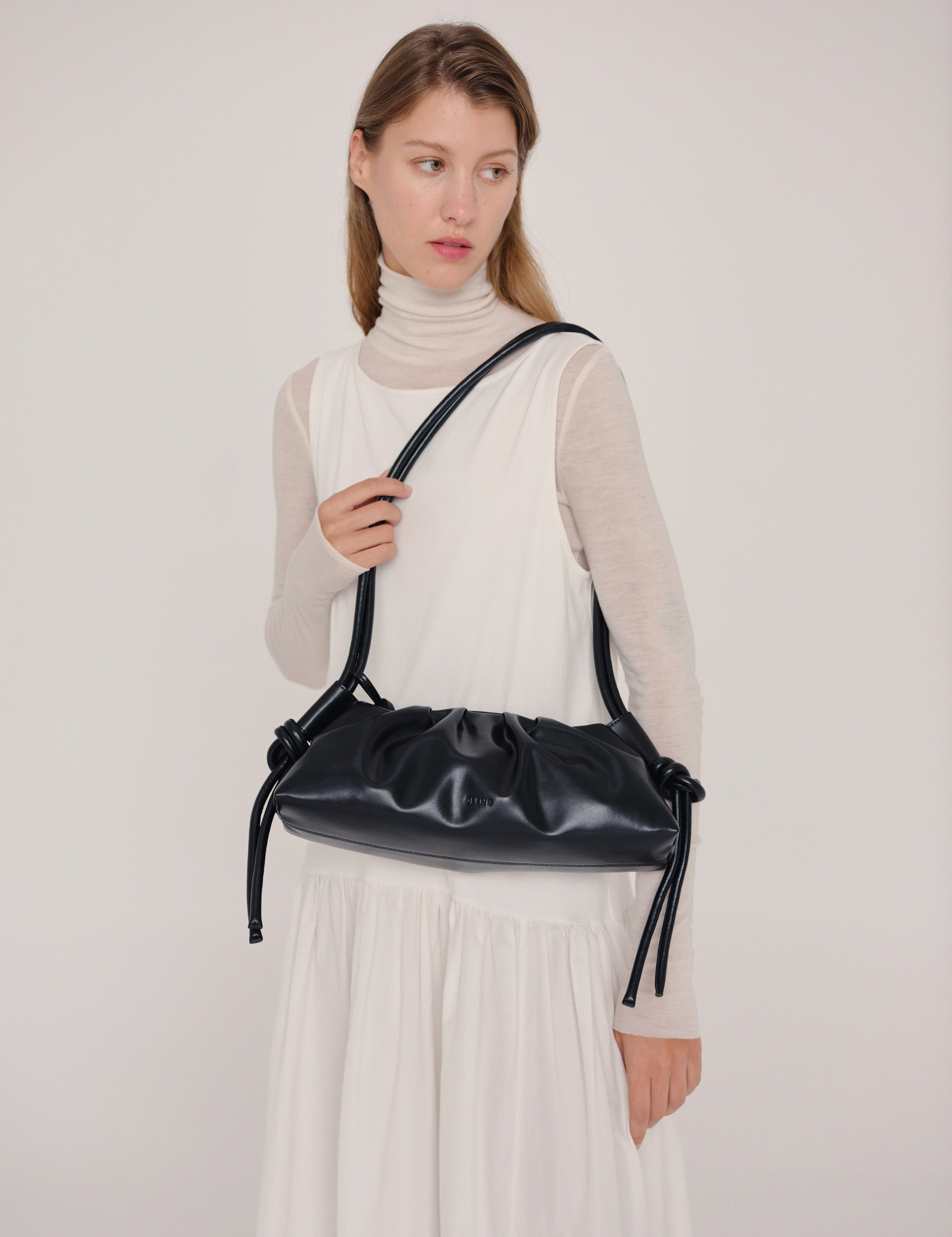 Bolso ÖLEND Dumpling Black