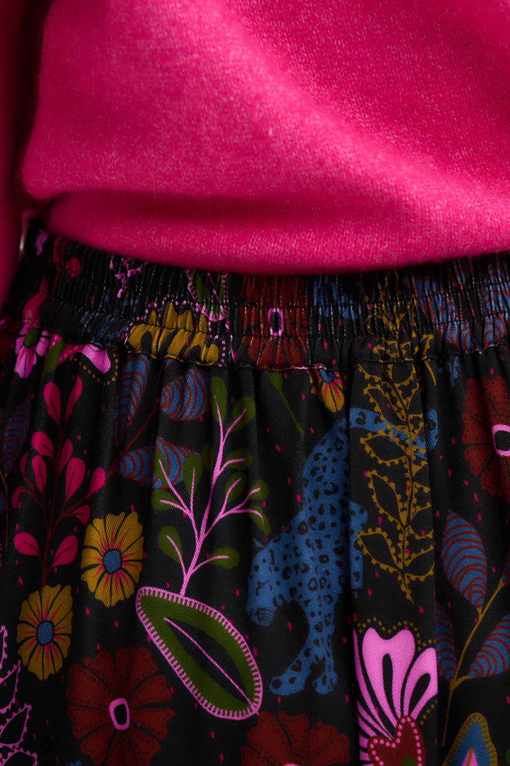 Falda SUGARHILL Zora Midi Black Jungle — vista 4
