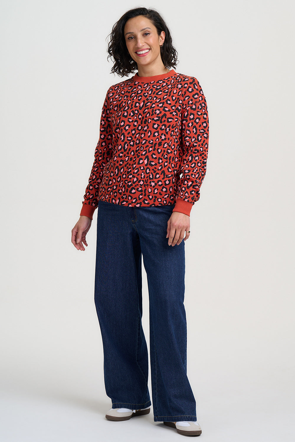 Sudadera SUGARHILL Noah Rust Leopard — vista 5