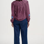 Blusa SUGARHILL Leah Rose Gingham Floral Embroidery — vista 5