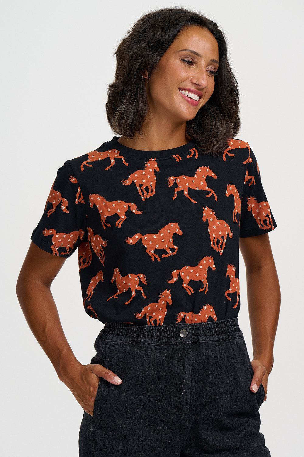 Camiseta SUGARHILL Maggie Black Horse — vista 2