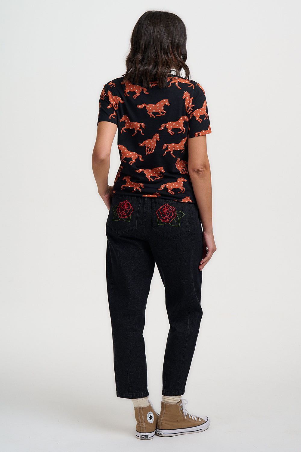 Camiseta SUGARHILL Maggie Black Horse — vista 6