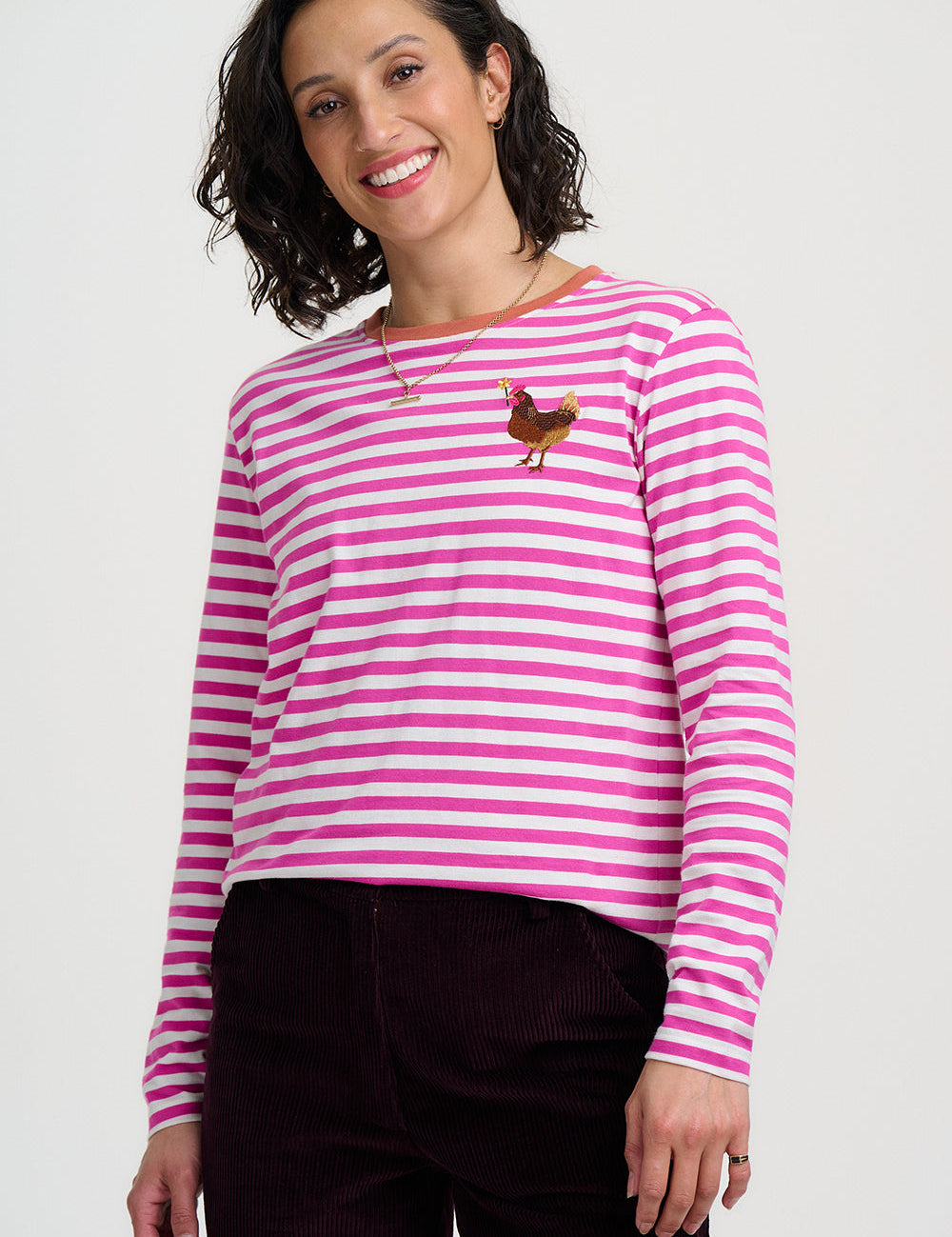 Camiseta SUGARHILL Brunswick Magenta Chicken Embroidery — vista 2