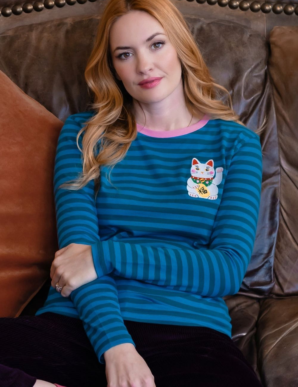 Camiseta SUGARHILL Brunswick Blue Green Lucky Cat Embroidery — vista 2