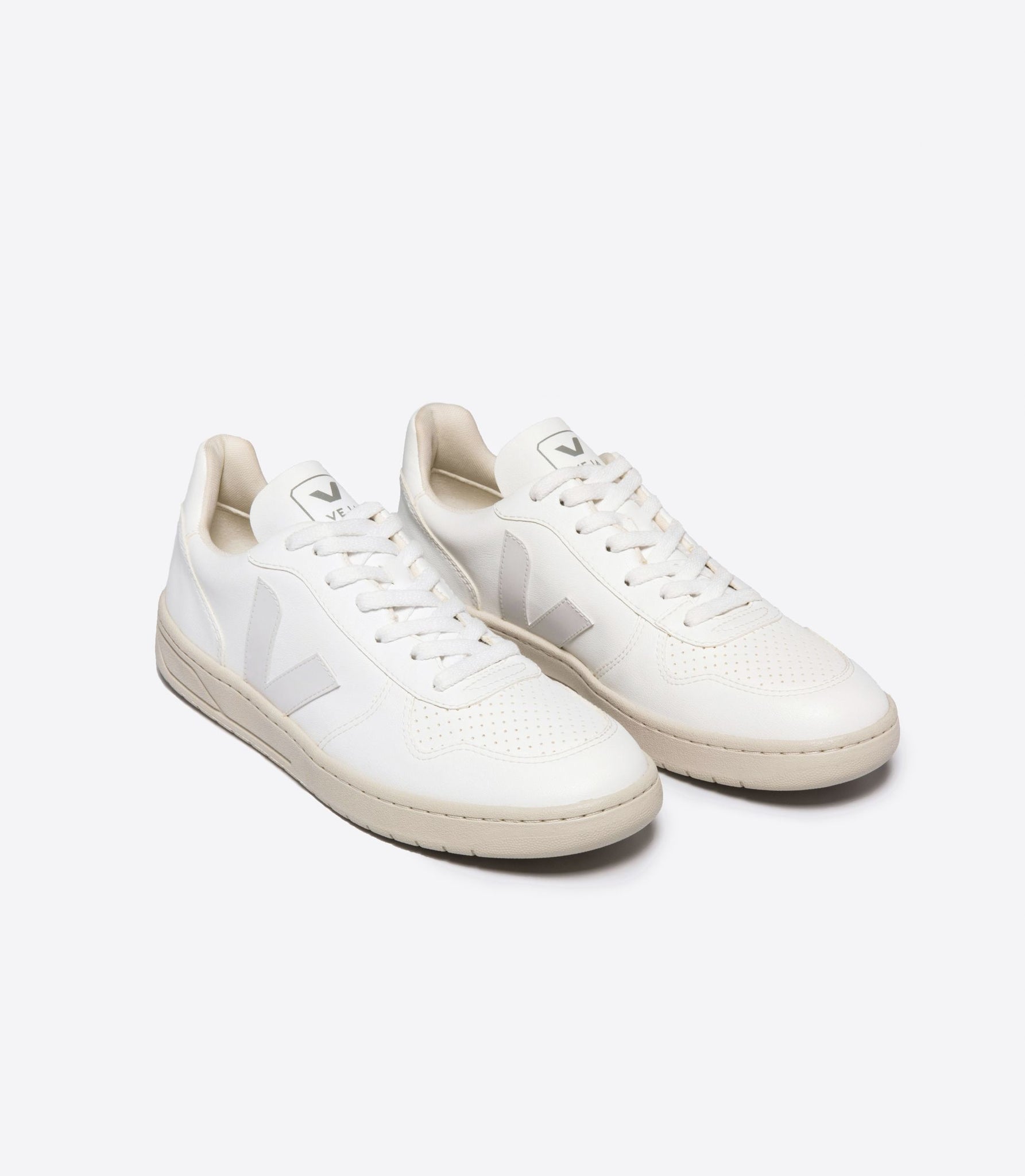 Veja V-10 CWL Full White Sneakers