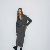 Falda YERSE Midi de Punto Annie Caqui