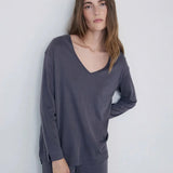 YERSE Vera Flowy T-shirt V-neck Anthracite