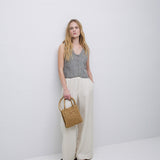 YERSE Amara gestreifte Weste aus graublauer Leinenmischung 