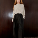 Jersey ARMEDANGELS Merinaa Links Links Sandstone, vista de uso sobre modelo