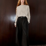 Jersey ARMEDANGELS Merinaa Links Links Sandstone, vista de uso sobre modelo