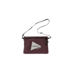 Sacoche AND WANDER x GRAMICCI Nylon Bordeaux - flat 2200 x 2700 transparente