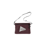 Sacoche AND WANDER x GRAMICCI Nylon Bordeaux - flat 2200 x 2700 transparente