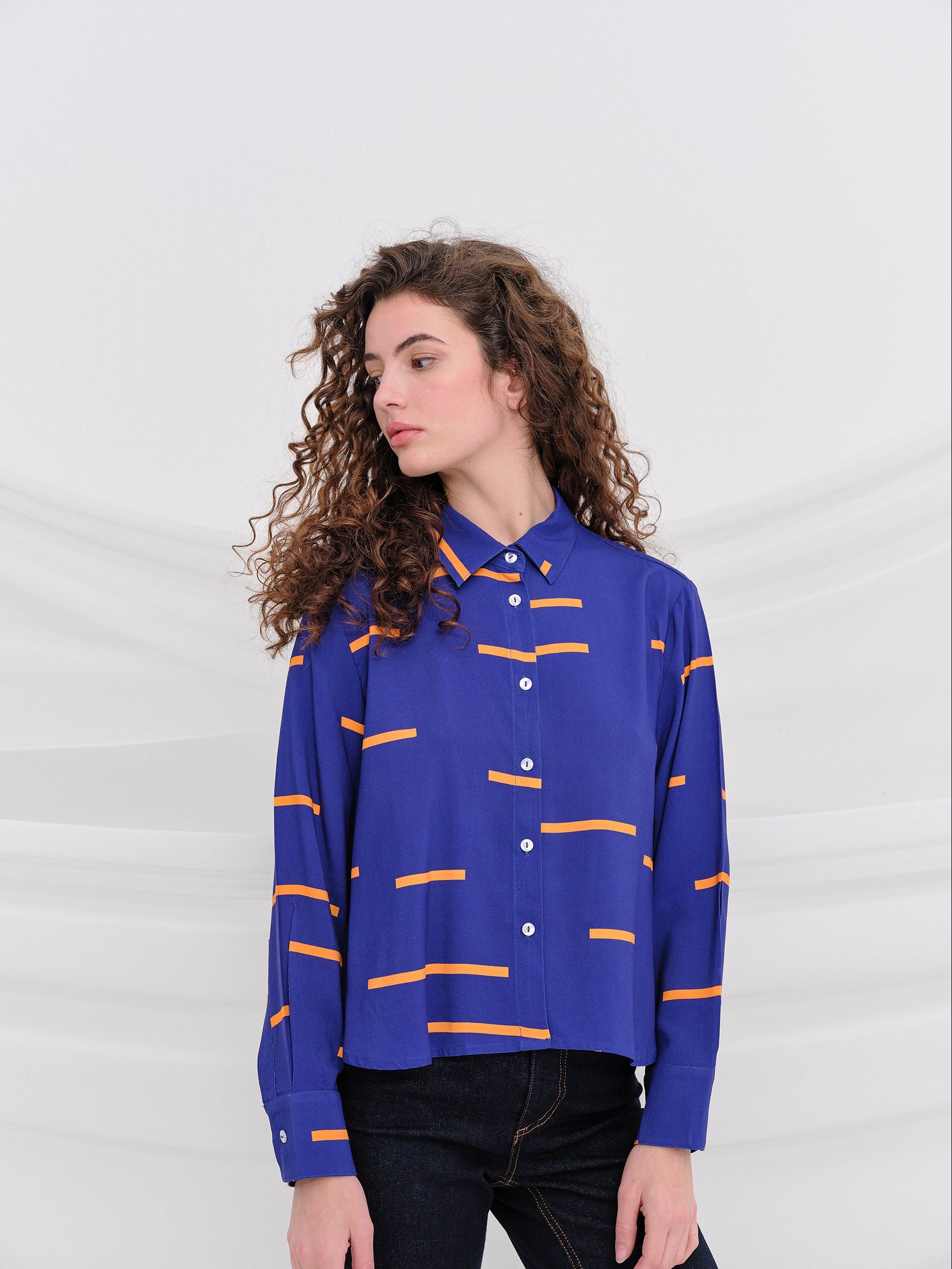 Camisa KUBRICK Azul Klein — fotografía oficial 1