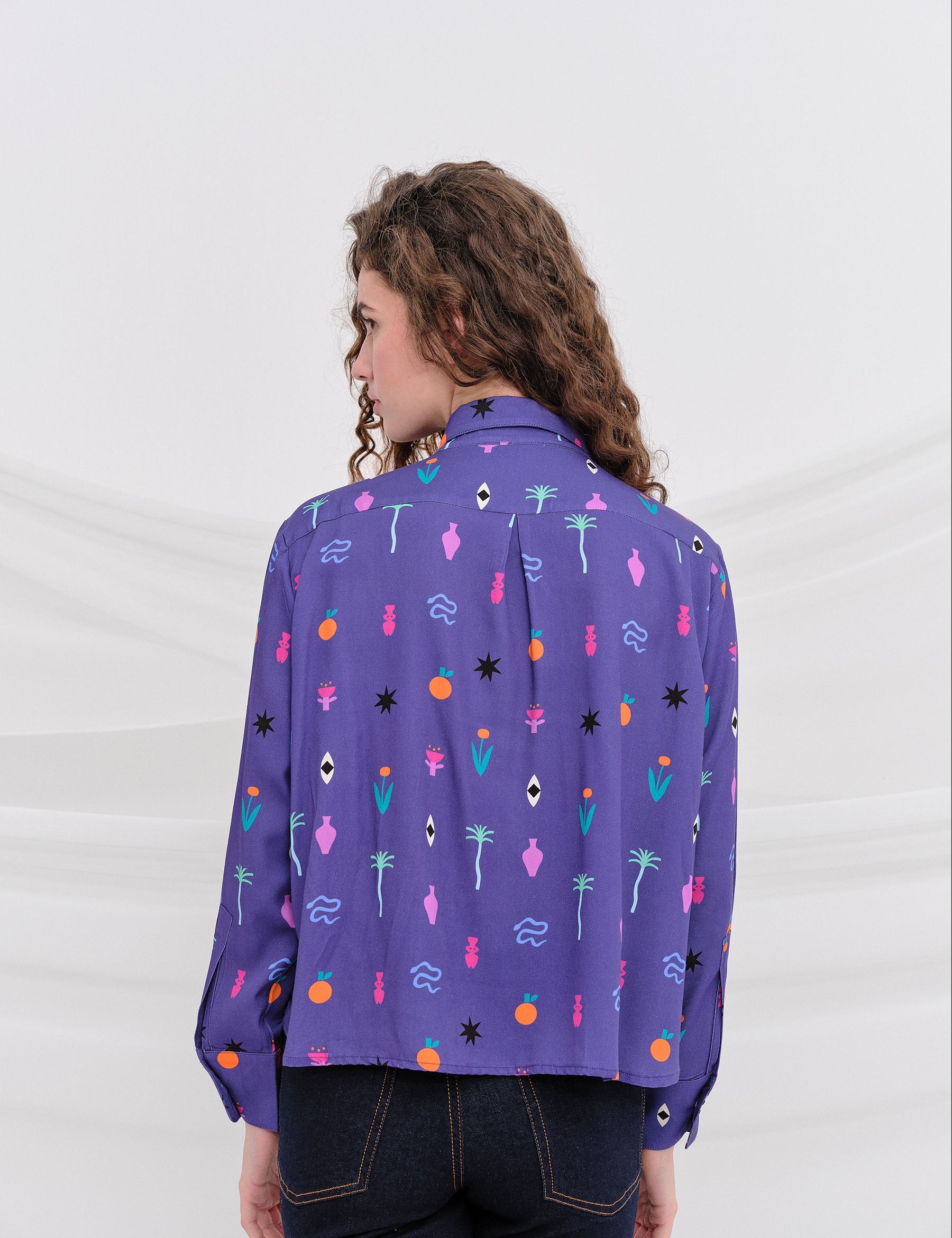 Camisa KUBRICK Morado — fotografía oficial 2