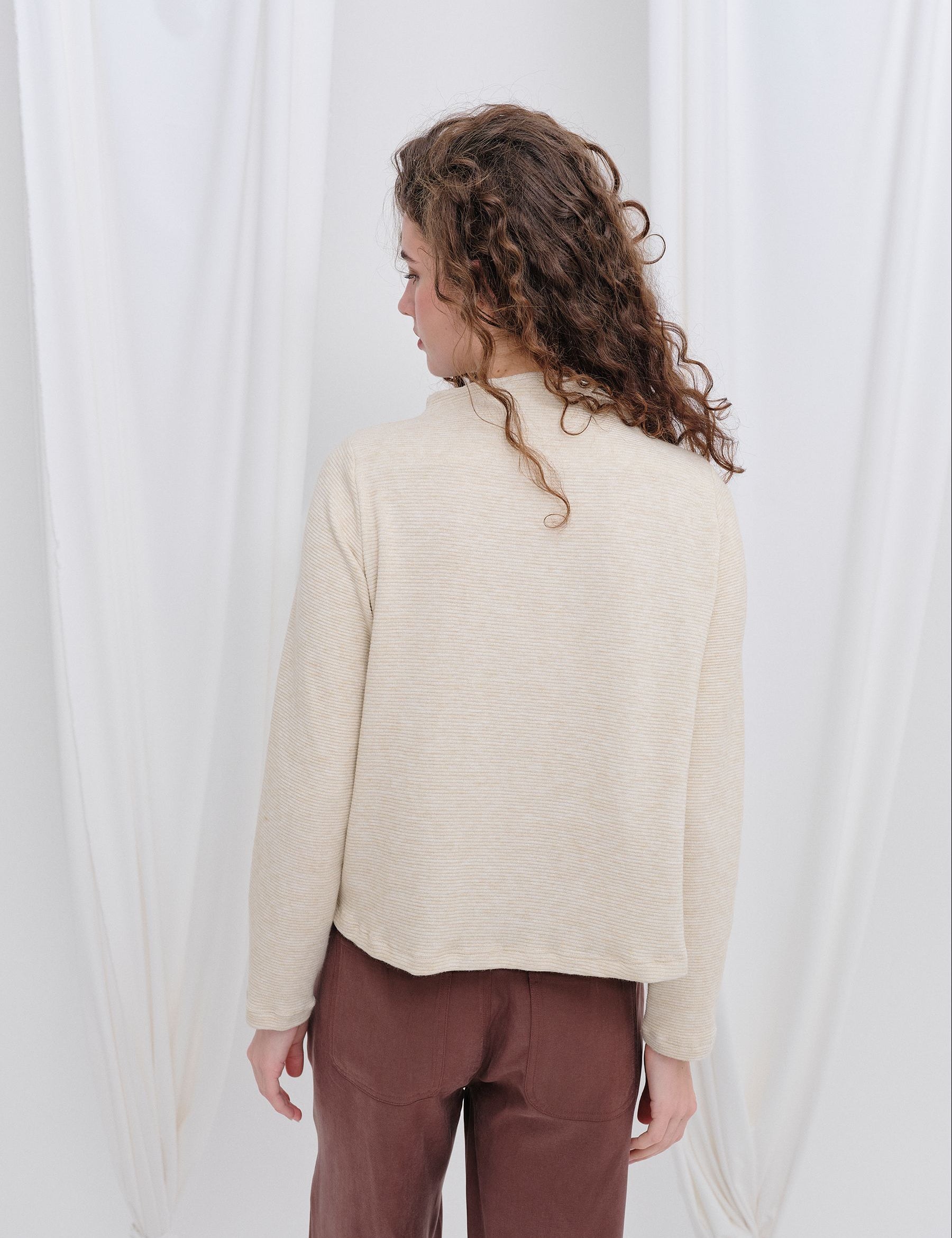 Jersey TUKTU Blanco — fotografía oficial 2