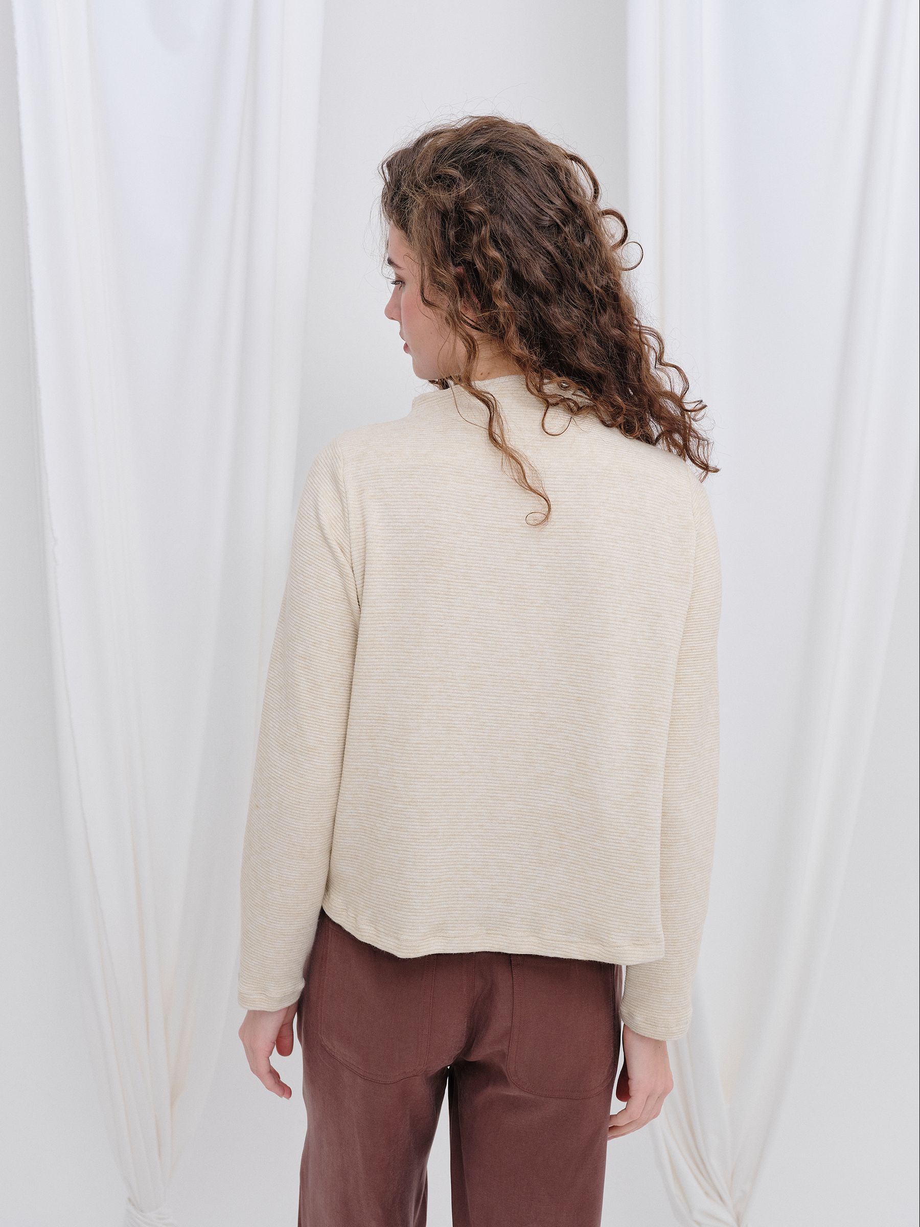 Jersey TUKTU Blanco — fotografía oficial 2