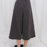 Pantalón CAPARINA Negro — fotografía oficial 3