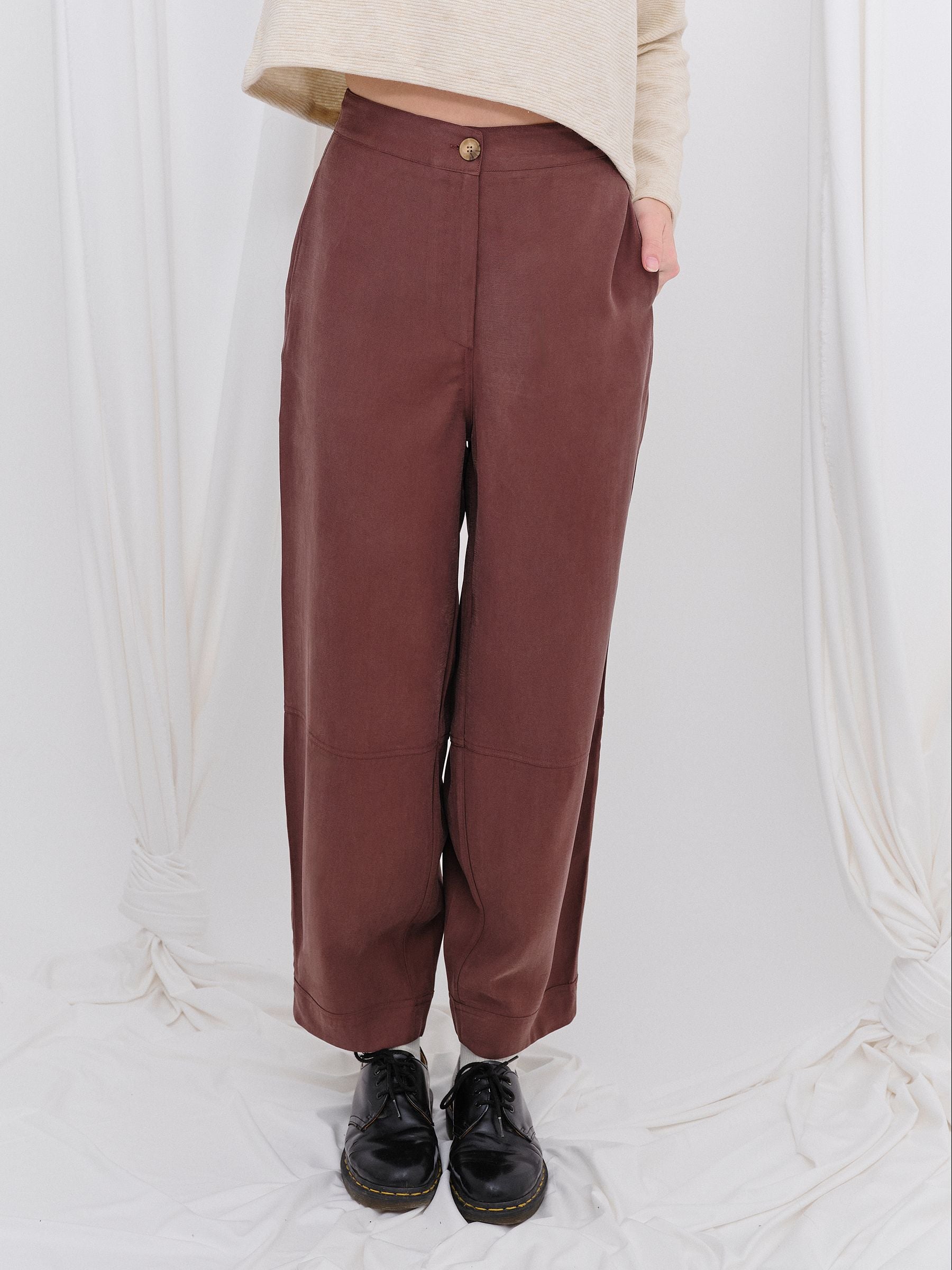 Pantalón KIRA Marrón — fotografía oficial 1