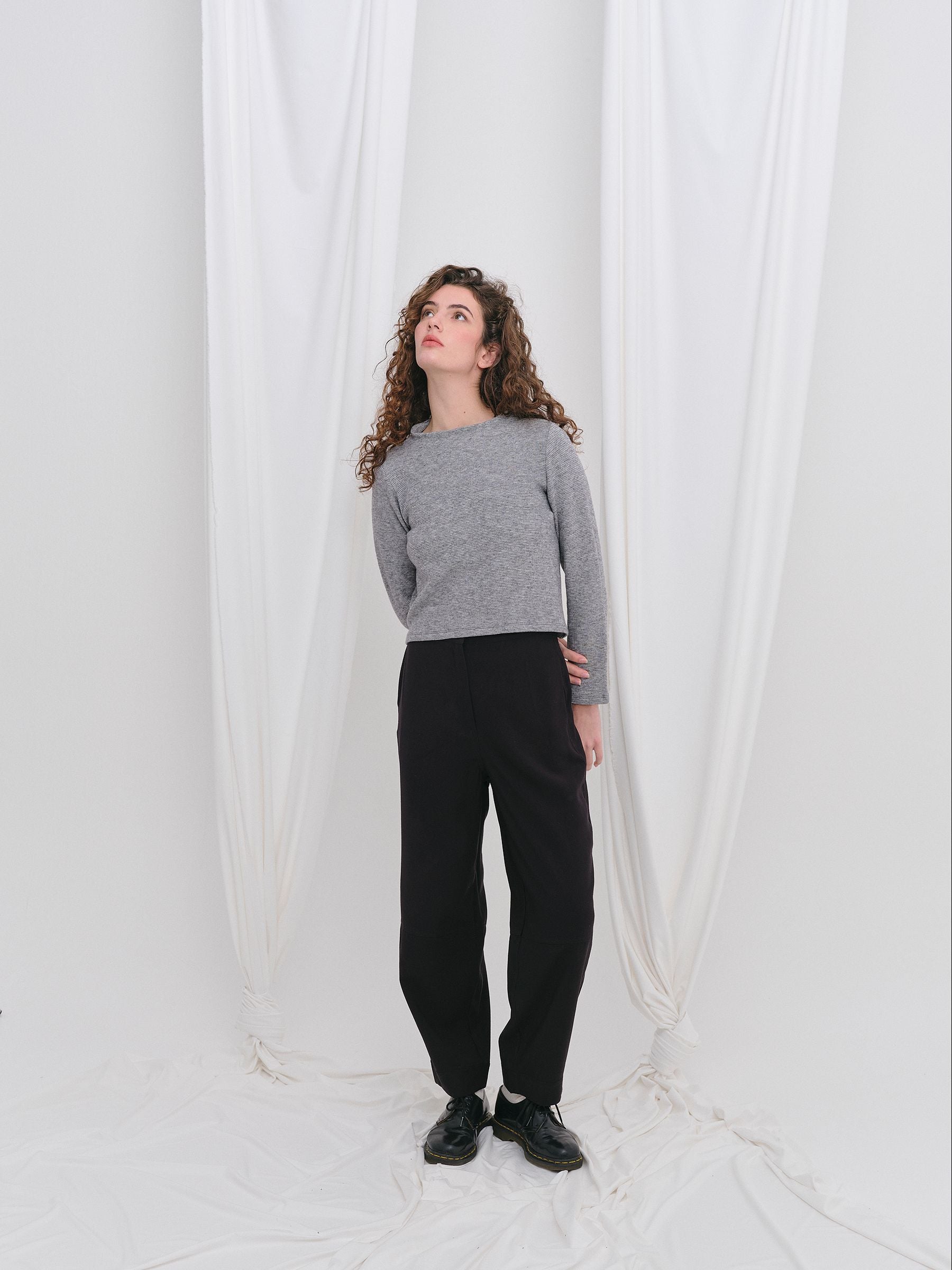 Pantalón KIRA Negro — fotografía oficial 3
