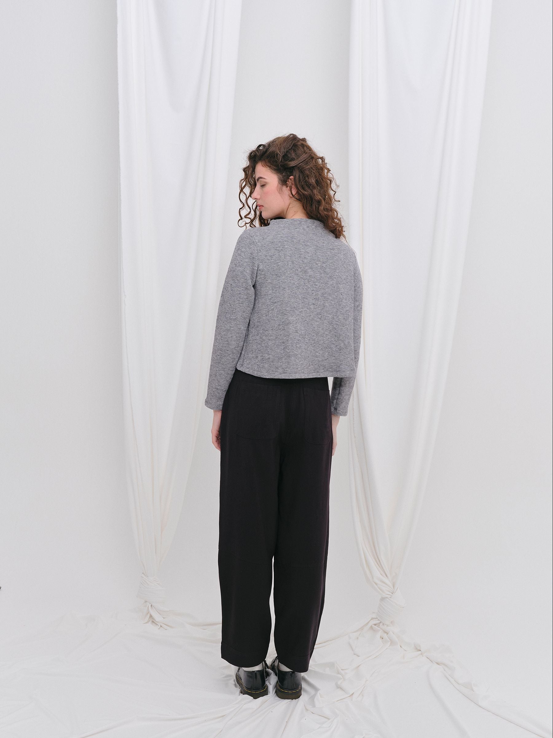 Pantalón KIRA Negro — fotografía oficial 4