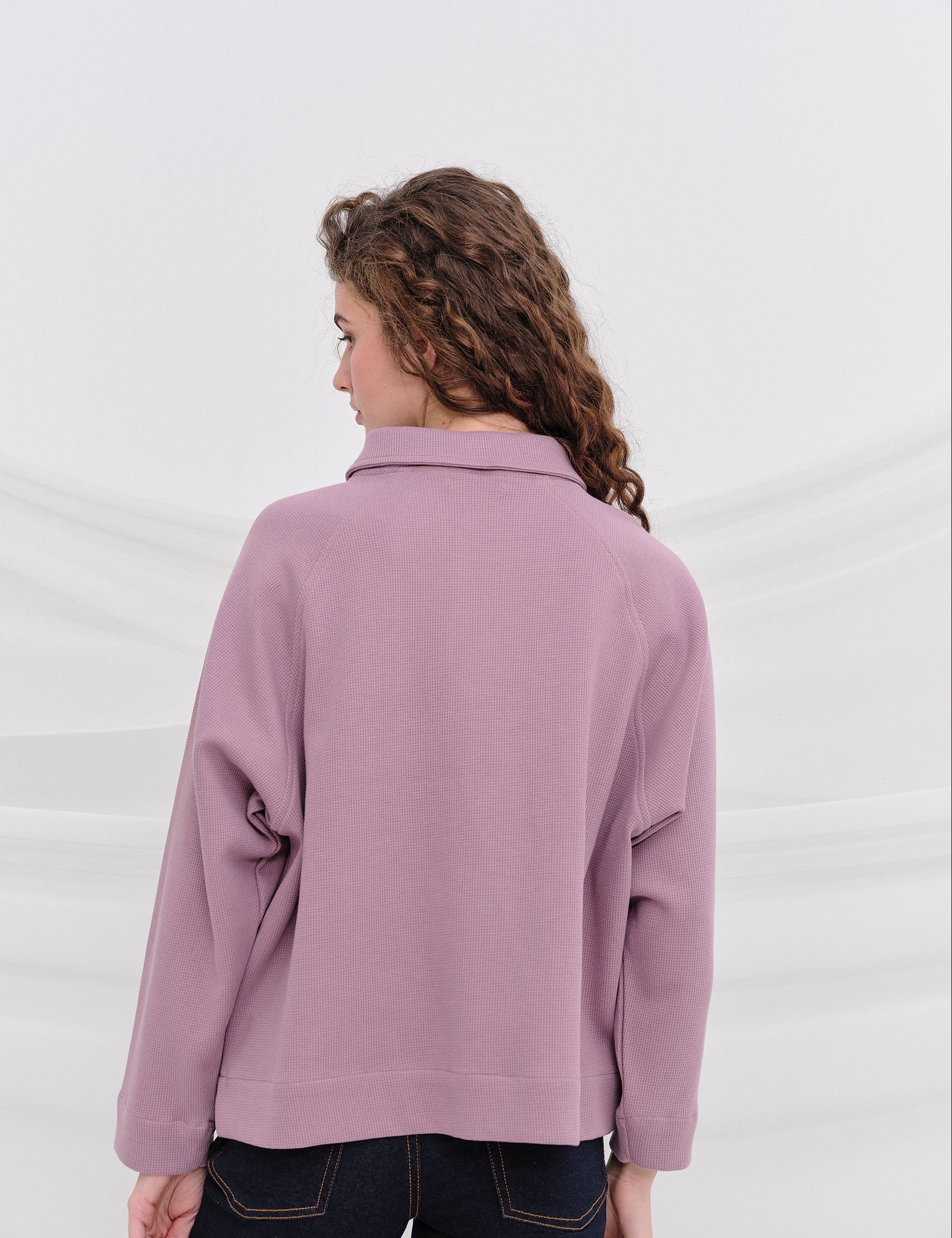 Sudadera IKALUK Lila — fotografía oficial 2