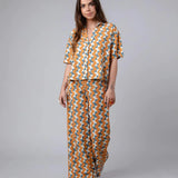 Blusa Brava Fabrics Big Tiles Aloha Ochre - ECRU