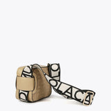 LOLA CASADEMUNT Umhängetasche aus Stoff mit Monogramm in Braun 