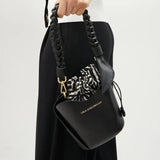 Bolso LOLA CASADEMUNT Bombonera Asa Corta Negro