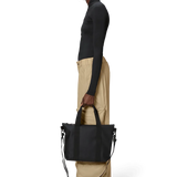 Bolso Rains Tote Bag Micro Black - ECRU