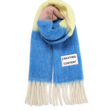 Maxi Bufanda VERB TO DO Creating Content