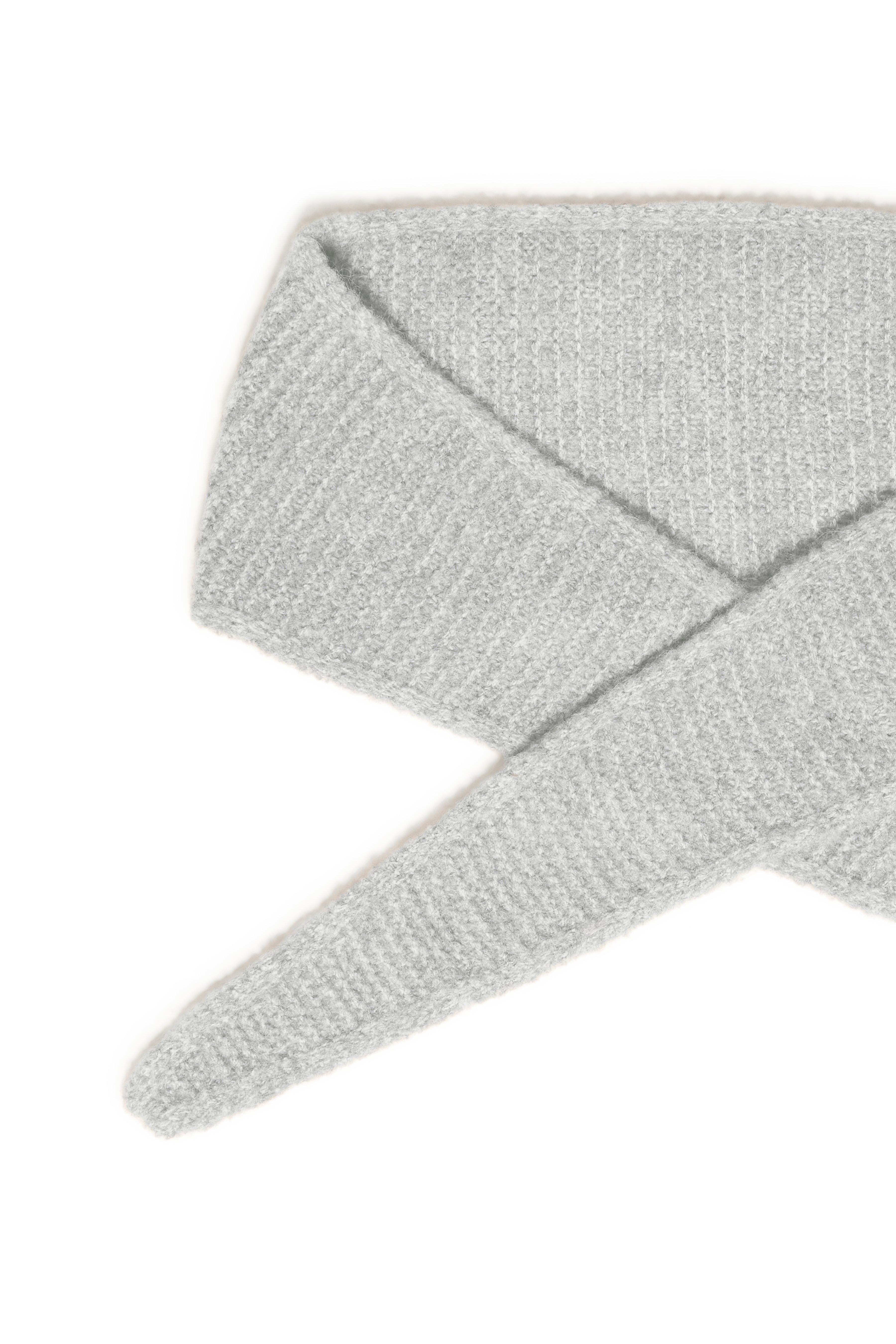 Bufanda B.YOUNG Vilko Mid Grey Melange — detalle oficial del tejido