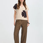 Chaleco B.YOUNG Byomea V-Neck Fig Mel Flower — vista 5