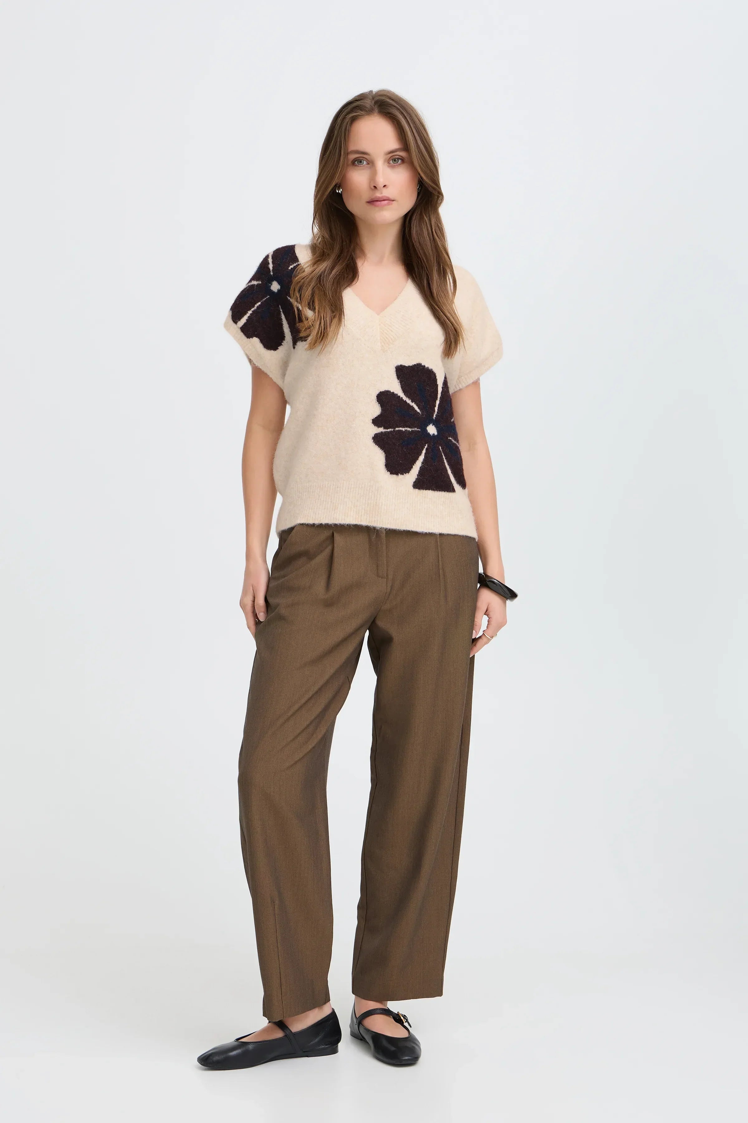 Chaleco B.YOUNG Byomea V-Neck Fig Mel Flower — vista 5