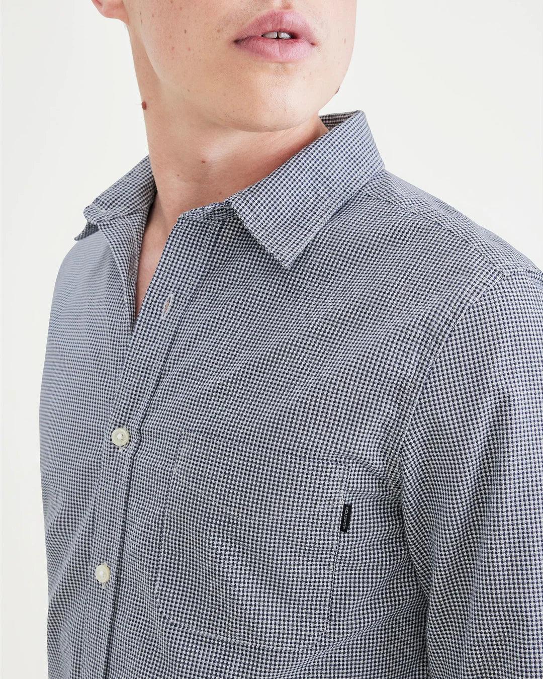 Camisa Dockers® Slim Fit Icon Button Up para hombre Manchester Navy Blazer - ECRU