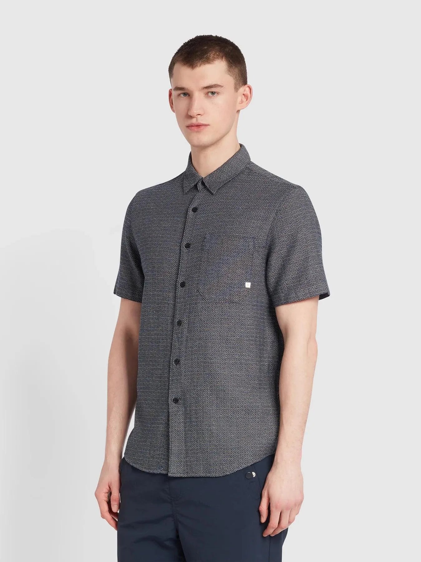 Camisa Farah Denzie Jacquard True Navy - ECRU