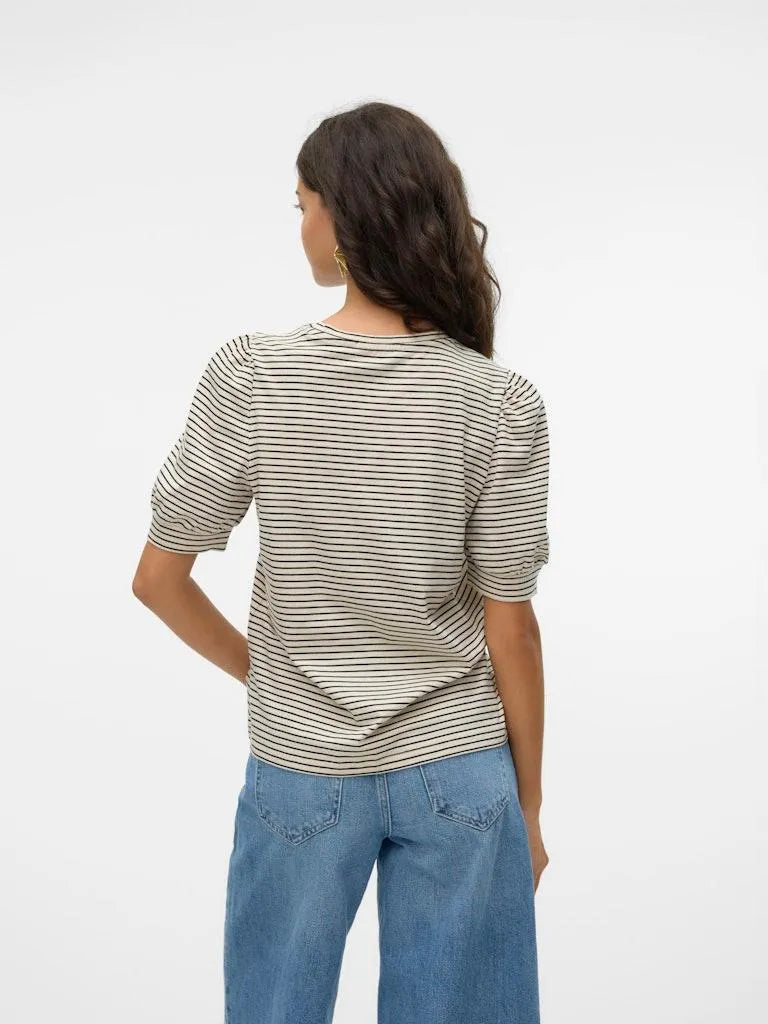 Camiseta de Mujer Vero Moda Manga Corta Abullonada Kerry Stripes Birch/Black - ECRU