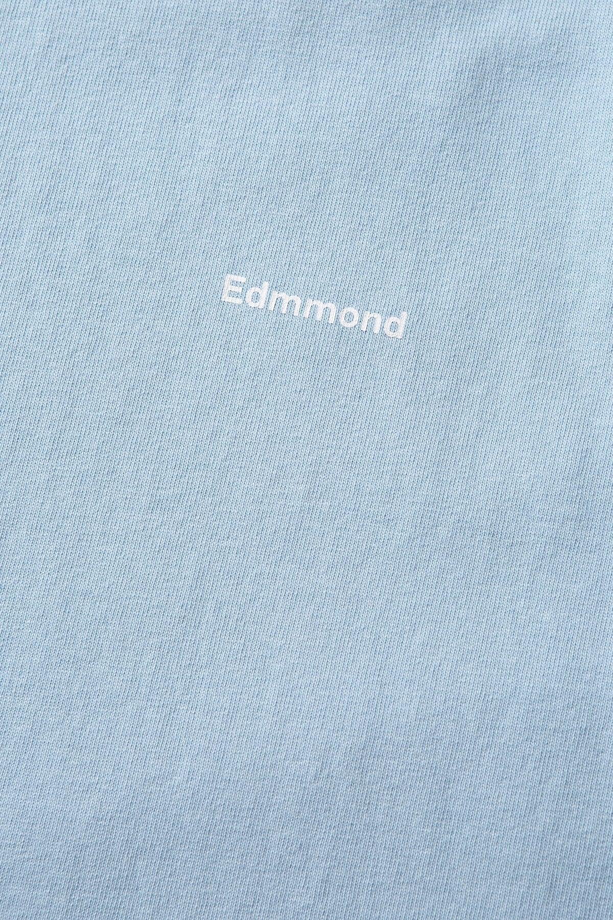Camiseta Edmmond Studios Mini Logo Plain Light Blue - ECRU