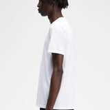 Camiseta Fred Perry Bordada M4580 Blanca - ECRU