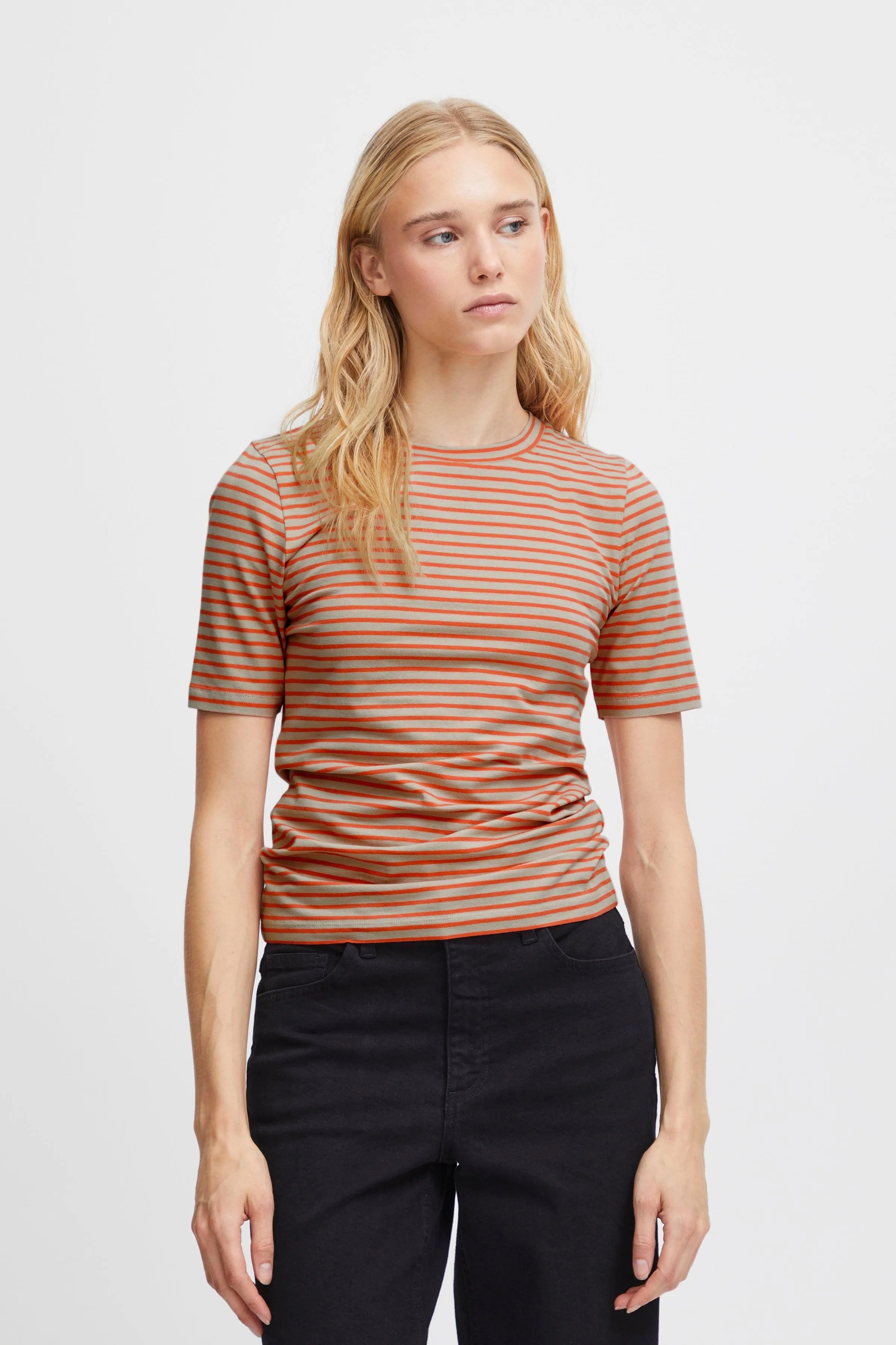 Camiseta ICHI Mira Hot Coral Stripes - ECRU