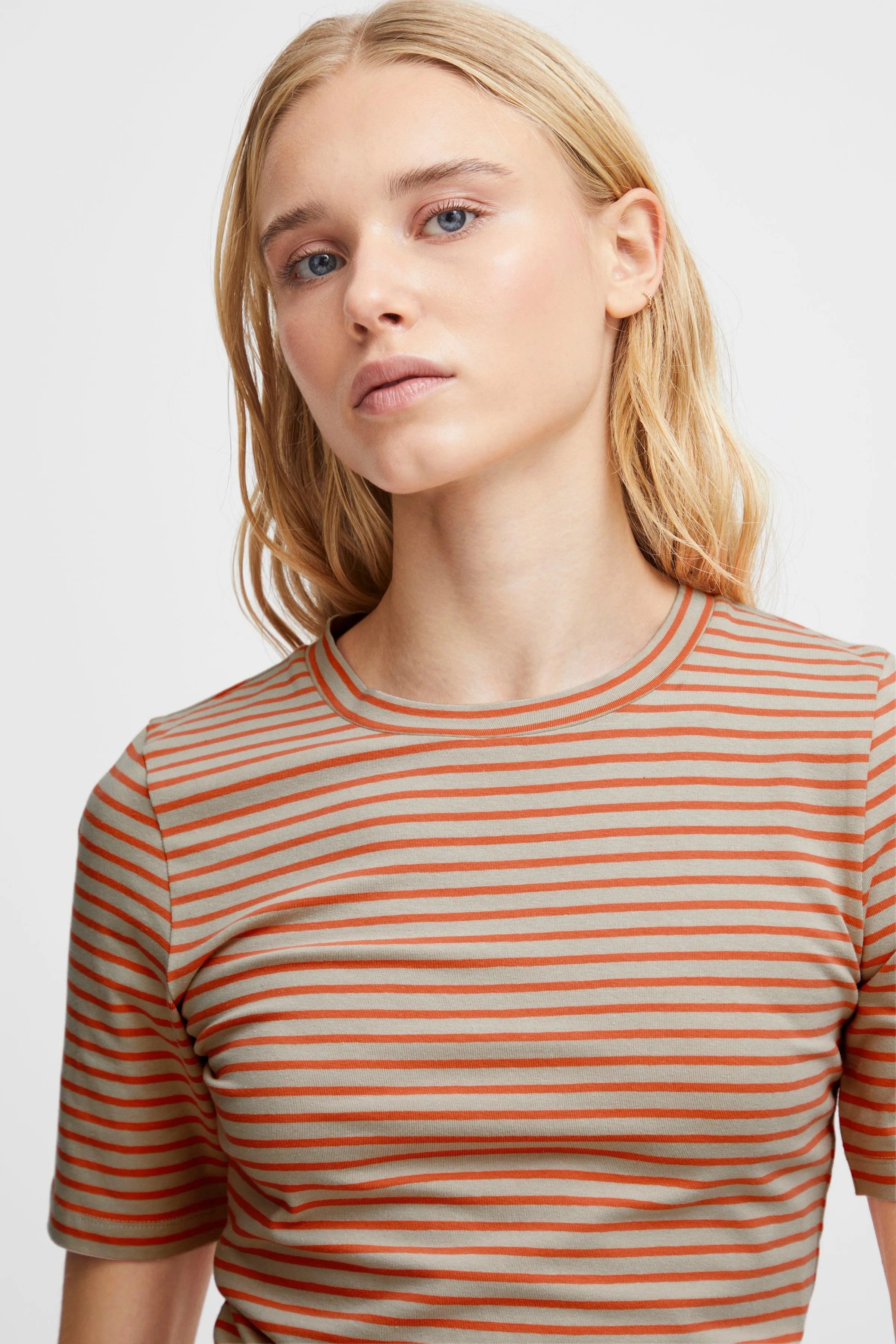 Camiseta ICHI Mira Hot Coral Stripes - ECRU