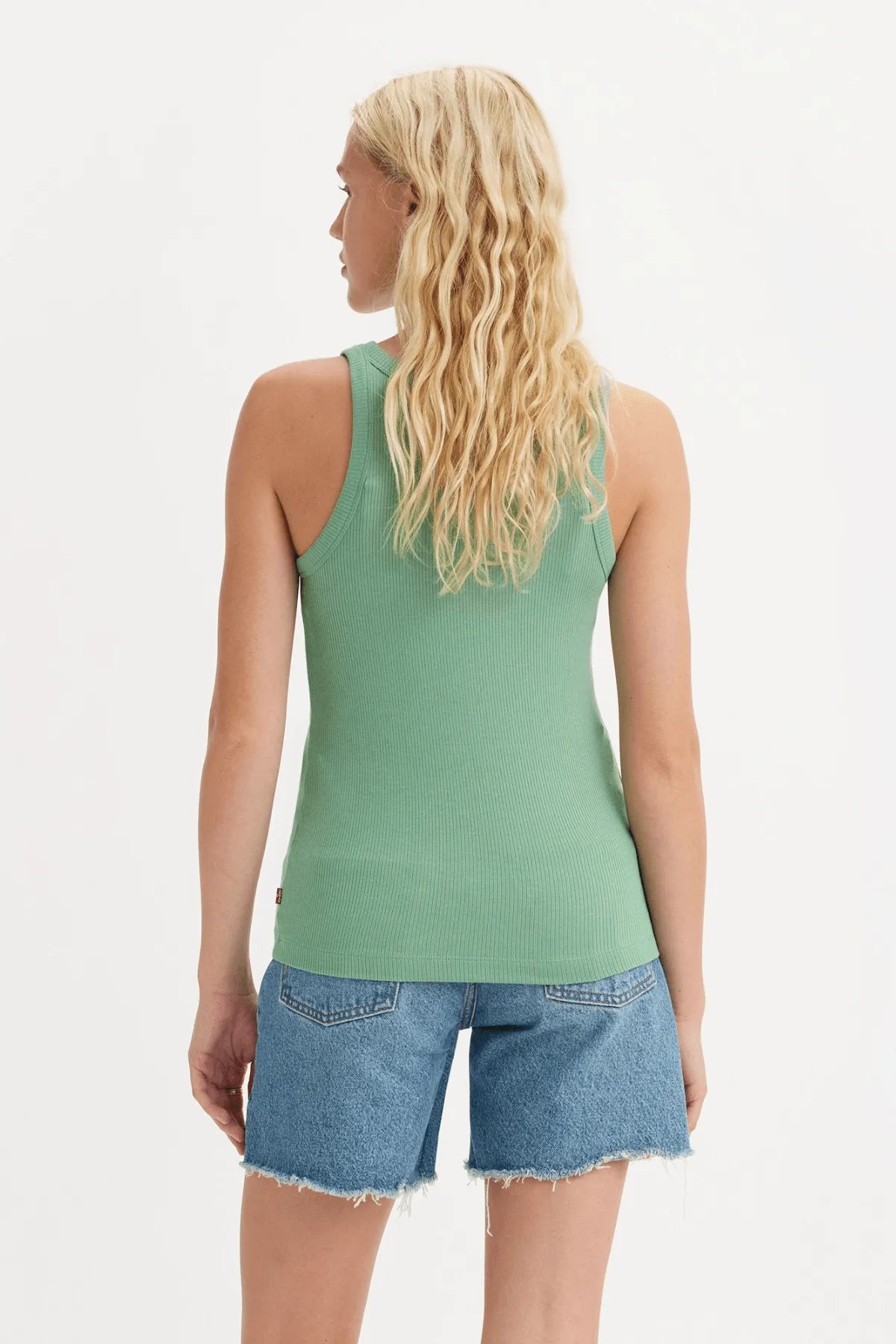 Camiseta Levi's® Sin Mangas Dreamy Beryl Green - ECRU
