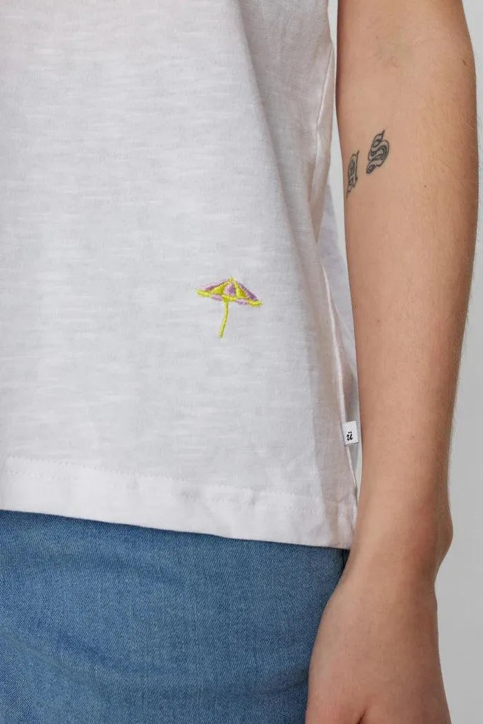 Camiseta Nümph Nuarias Bright White - ECRU