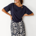 Camiseta SKFK Amara Azul Marino - ECRU