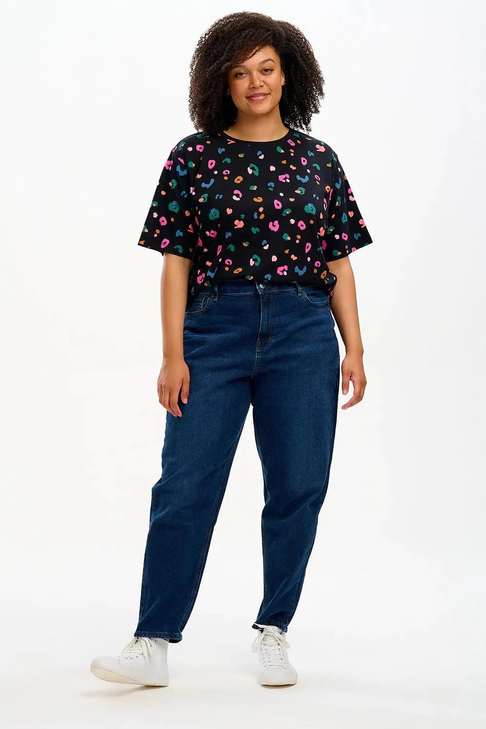 Camiseta Sugarhill Kinsley Black Paintbox Leopard - ECRU