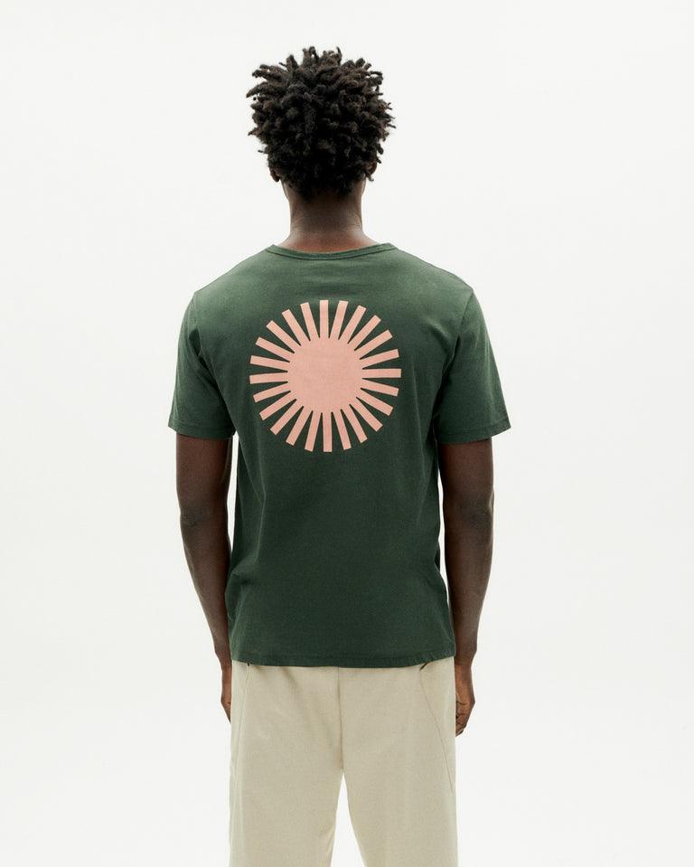 Camiseta Thinking Mu Verde Sol Espalda Coral - ECRU