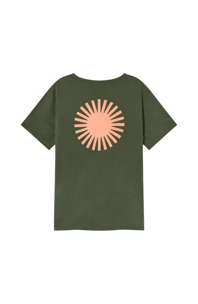 Camiseta Thinking Mu Verde Sol Espalda Coral - ECRU
