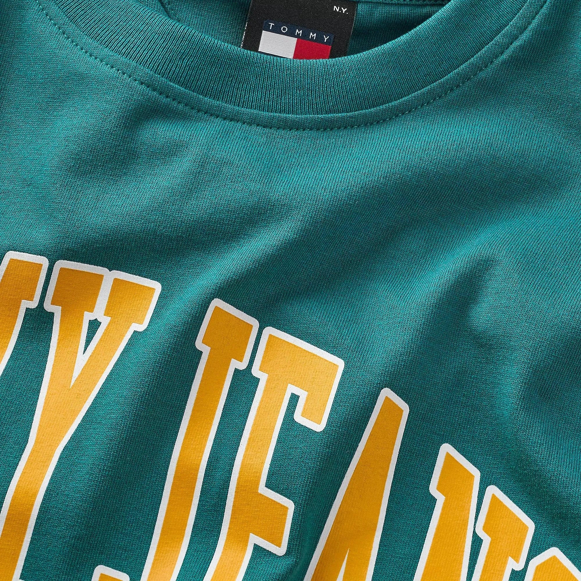 Camiseta Tommy Jeans Popcolor Varsity - ECRU