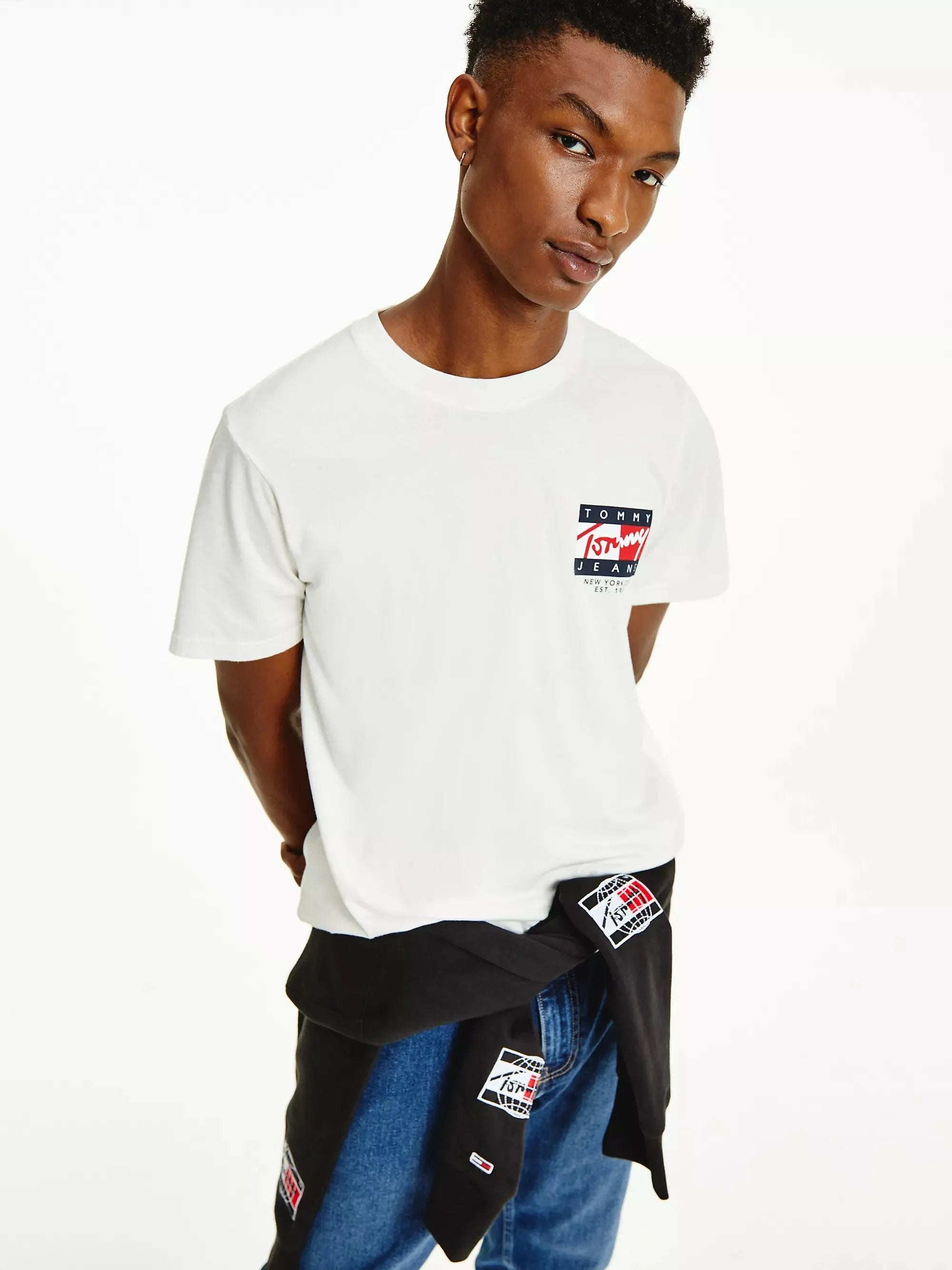 Camiseta Tommy Jeans Vintage Flag - ECRU