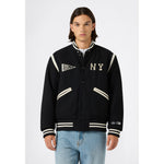 Bomber CHAMPION Yankees Black Antique White puesta vista frontal