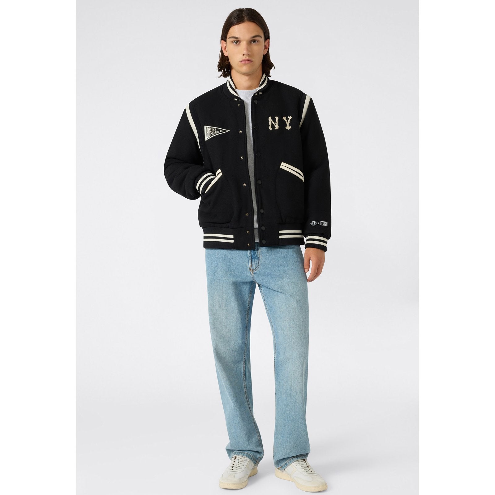 Bomber CHAMPION Yankees Black Antique White look completo